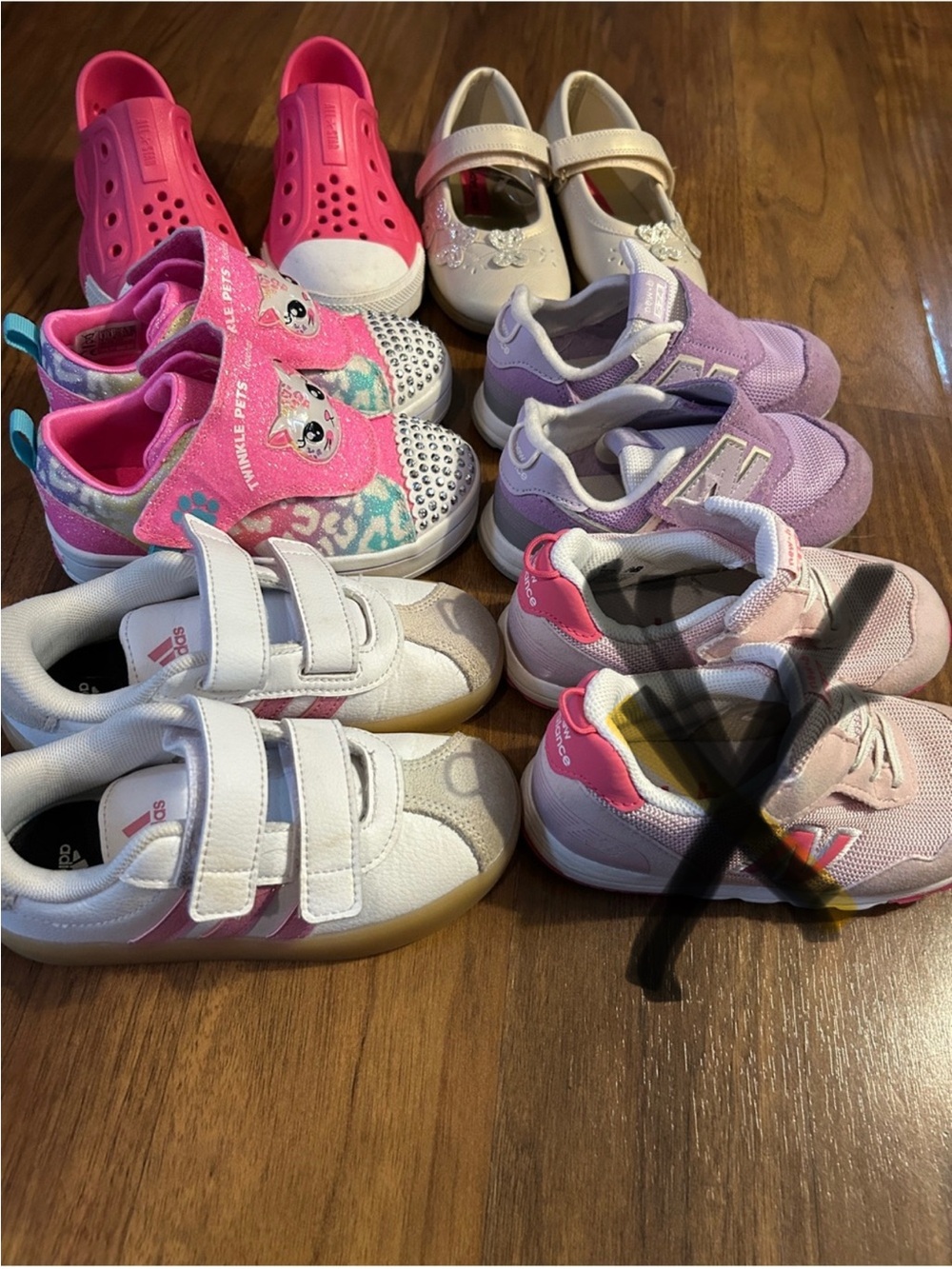 Toddler girl sneakers
